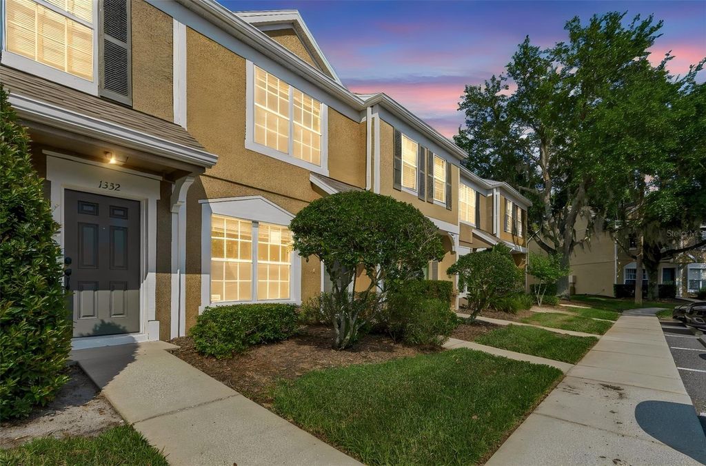 1330 STANDRIDGE DRIVE, Wesley Chapel, FL 33543