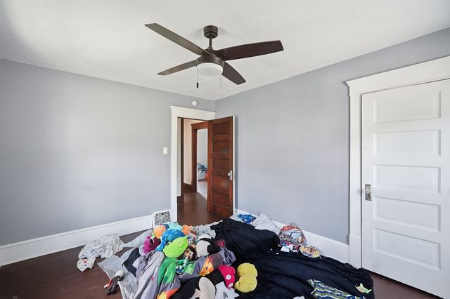 1111 East, Akron, OH 44307