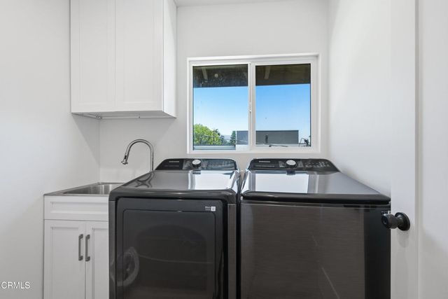 108 E Grandview Avenue, Sierra Madre, CA 91024