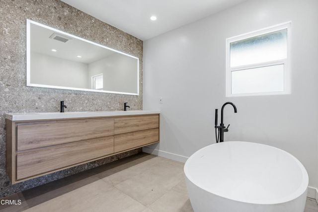 108 E Grandview Avenue, Sierra Madre, CA 91024