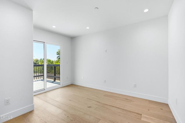 108 E Grandview Avenue, Sierra Madre, CA 91024