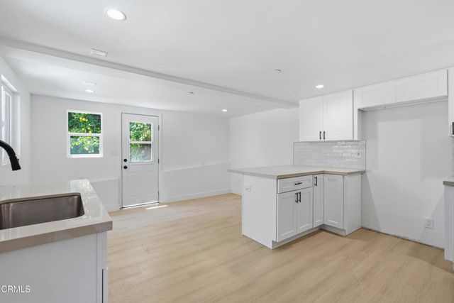 108 E Grandview Avenue, Sierra Madre, CA 91024