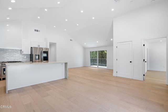 108 E Grandview Avenue, Sierra Madre, CA 91024