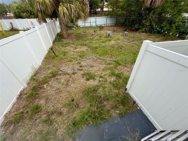2238 QUINCY STREET S, St Petersburg, FL 33711