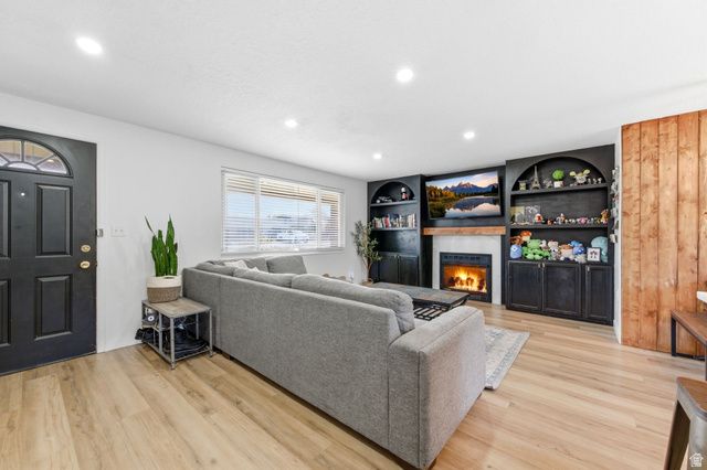 5121 S 1225 W, Riverdale, UT 84405