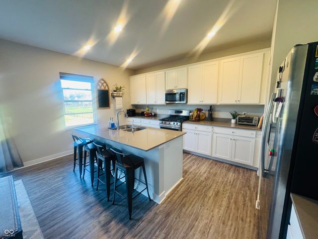 16352 Sedalia Drive, Fishers, IN 46040