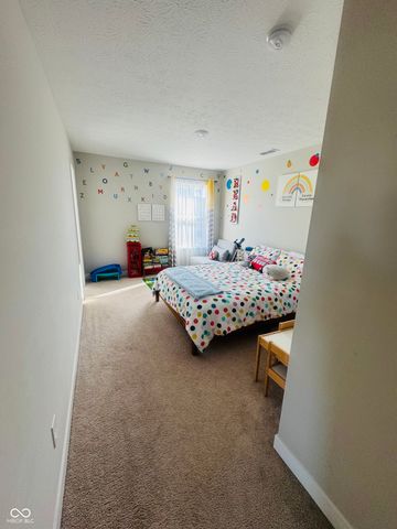 16352 Sedalia Drive, Fishers, IN 46040