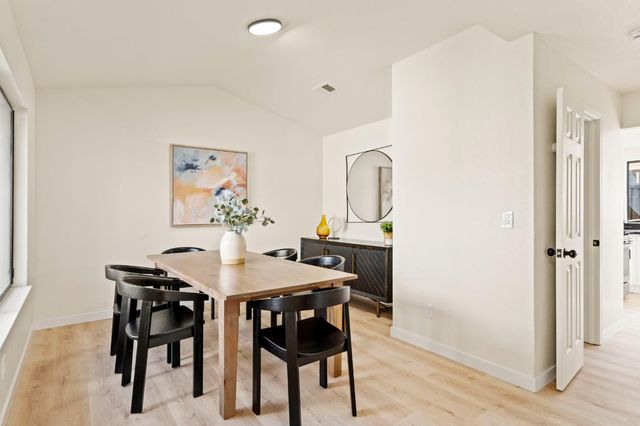 6892 Calvine Rd, Sacramento, CA 95823