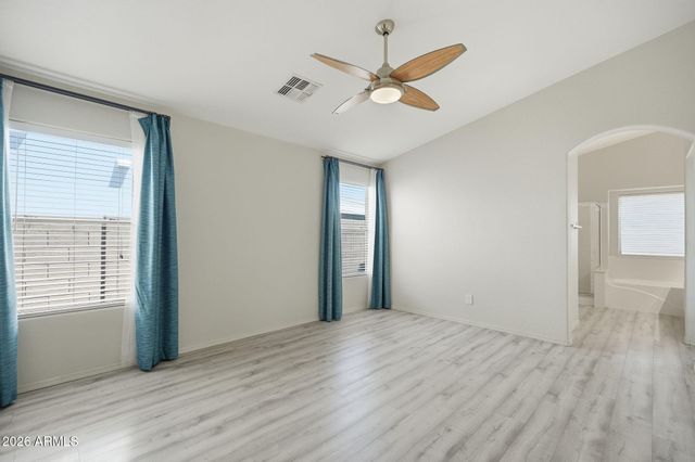273 E CHICORY Place, San Tan Valley, AZ 85143