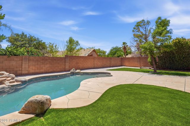273 E CHICORY Place, San Tan Valley, AZ 85143