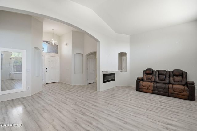 273 E CHICORY Place, San Tan Valley, AZ 85143