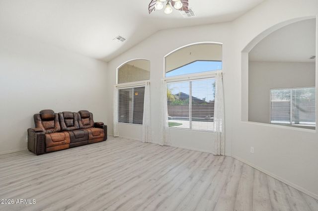 273 E CHICORY Place, San Tan Valley, AZ 85143