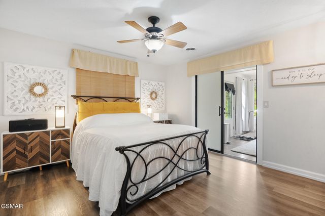 1945 Valley Woods Drive, Sevierville, TN 37862