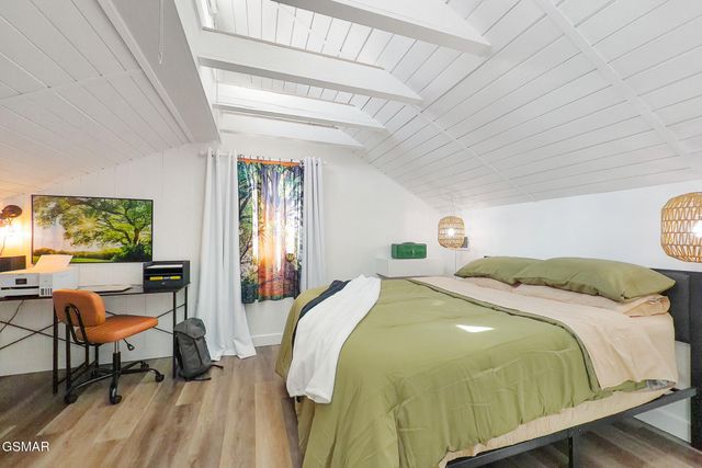 1945 Valley Woods Drive, Sevierville, TN 37862