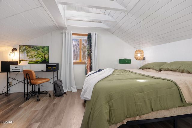 1945 Valley Woods Drive, Sevierville, TN 37862