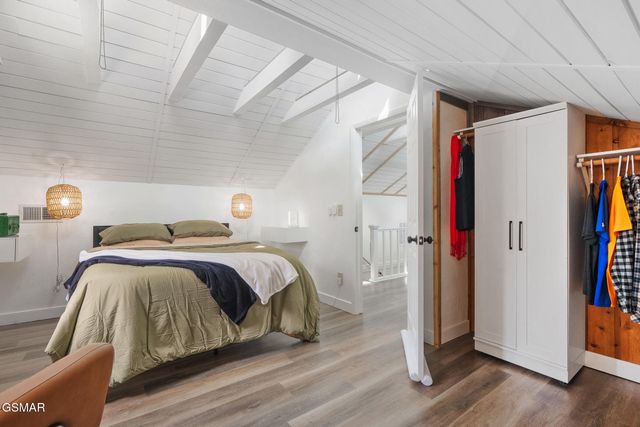 1945 Valley Woods Drive, Sevierville, TN 37862