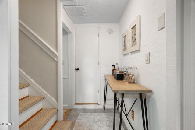 1945 Valley Woods Drive, Sevierville, TN 37862