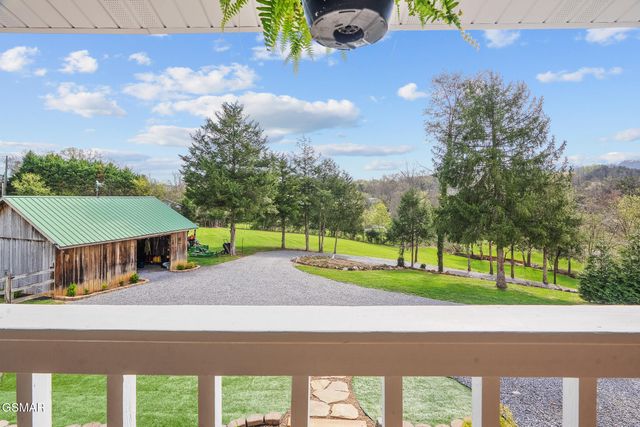 1945 Valley Woods Drive, Sevierville, TN 37862