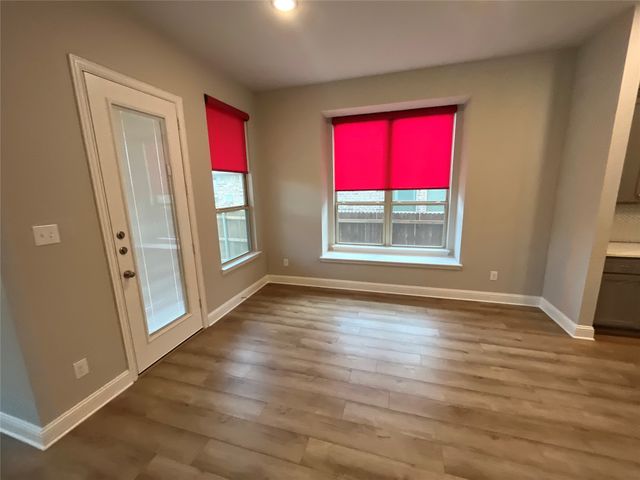 2253 Burning Bush Lane, Waxahachie, TX 75167