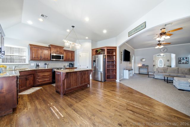 14346 S Toledo Avenue, Bixby, OK 74008