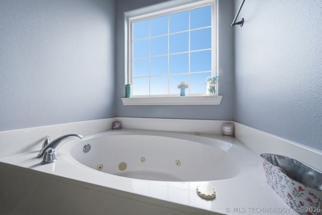 14346 S Toledo Avenue, Bixby, OK 74008