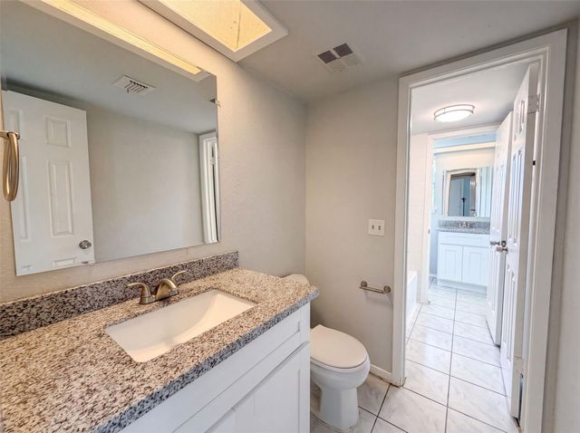 12510 Daventry Lane, Houston, TX 77039