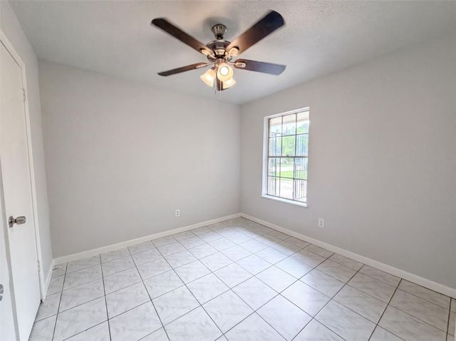 12510 Daventry Lane, Houston, TX 77039