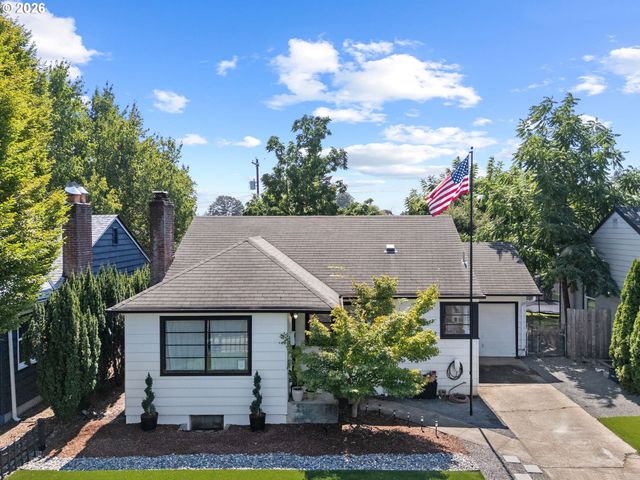 207 Nw 45TH St, Vancouver, WA 98660