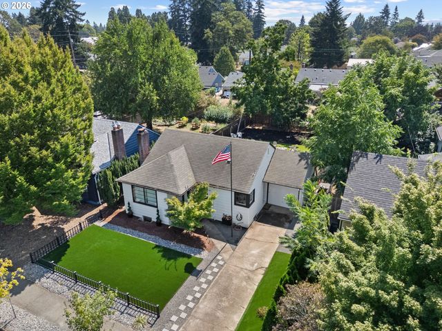 207 Nw 45TH St, Vancouver, WA 98660
