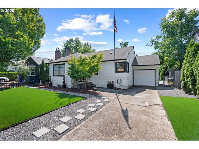 207 Nw 45TH St, Vancouver, WA 98660