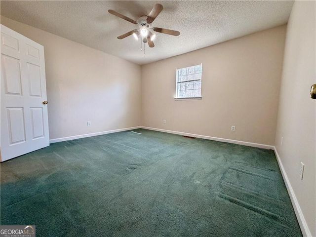 633 Cash Road NE, Calhoun, GA 30701