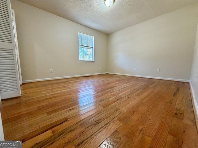 633 Cash Road NE, Calhoun, GA 30701