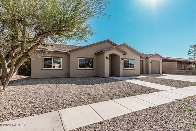 1170 N La Canoa, Green Valley, AZ 85614