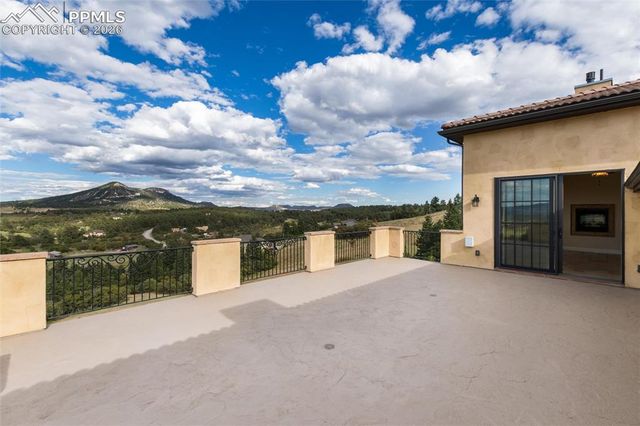 2869 Valley Park Drive, Larkspur, CO 80118