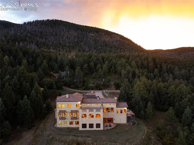2869 Valley Park Drive, Larkspur, CO 80118