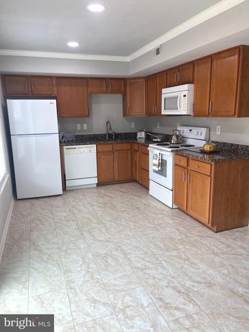 10804 WALL ST, Fredericksburg, VA 22408