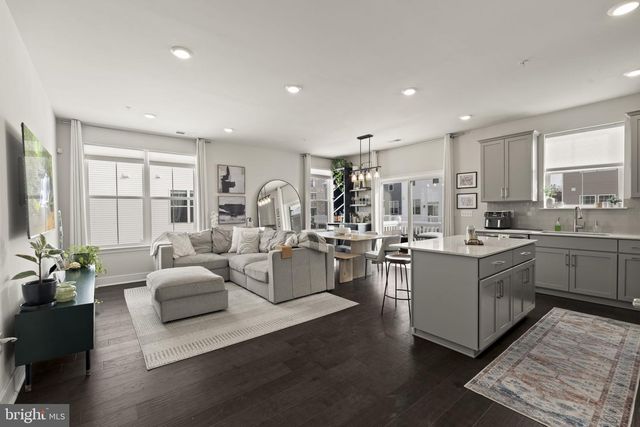 917 ANVIL CT, Phoenixville, PA 19460