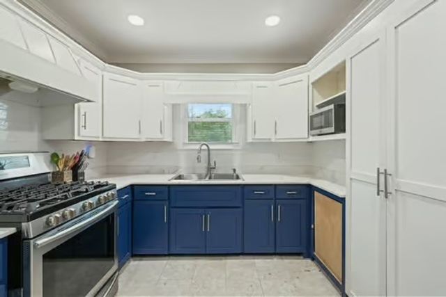 4714 Queen Dr, Corpus Christi, TX 78415