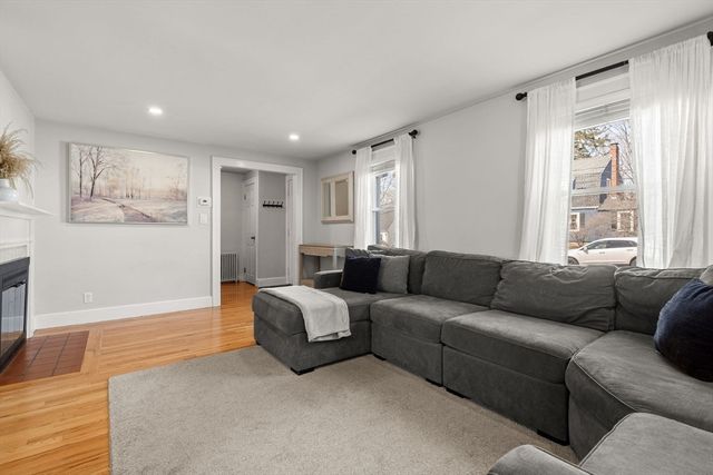 46 Newbert Ave, Weymouth, MA 02190