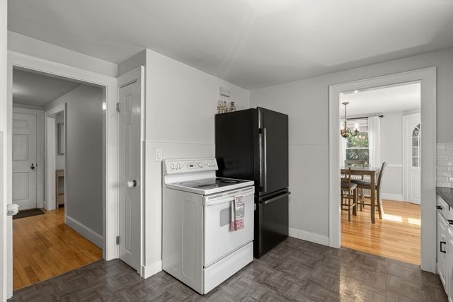 46 Newbert Ave, Weymouth, MA 02190