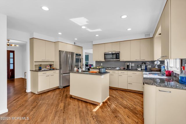 11 Brook Drive, Ocean Twp, NJ 07712