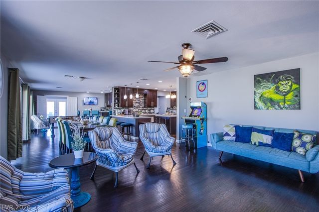 3449 Algonquin Circle, Las Vegas, NV 89169