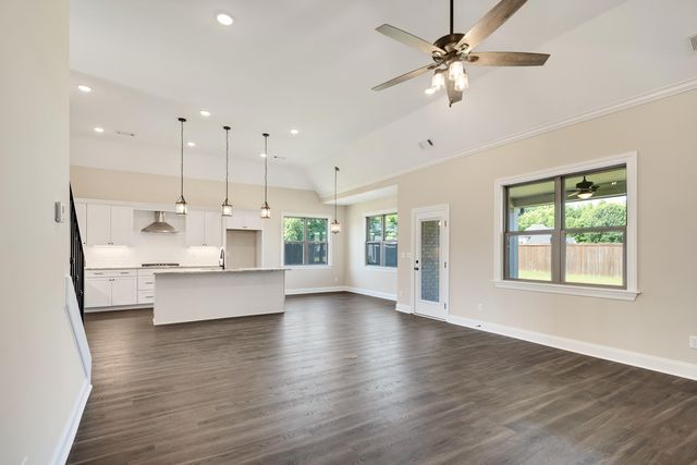 430 MARRIETTA DR, Oakland, TN 38060