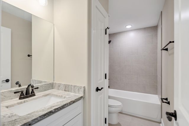 430 MARRIETTA DR, Oakland, TN 38060