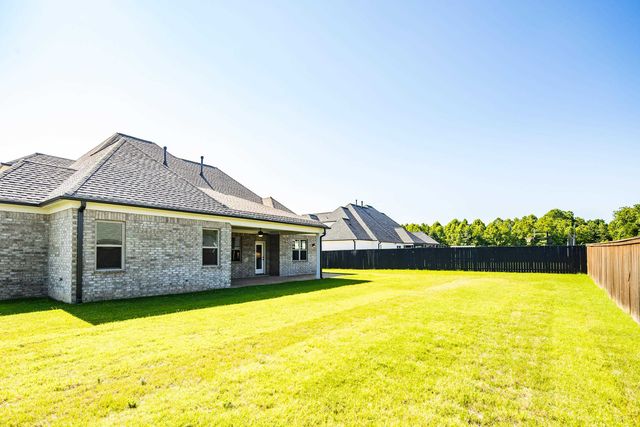 430 MARRIETTA DR, Oakland, TN 38060