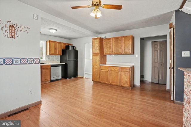 4521 FORT MCCORD RD, Chambersburg, PA 17202