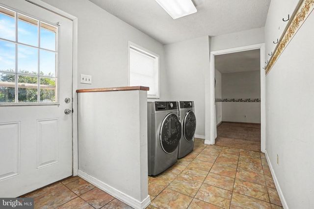 4521 FORT MCCORD RD, Chambersburg, PA 17202