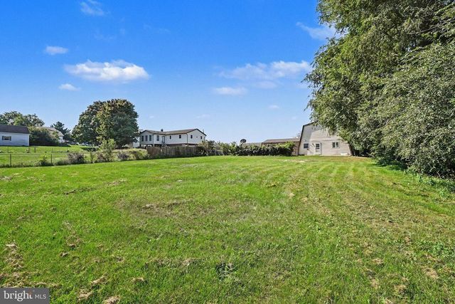4521 FORT MCCORD RD, Chambersburg, PA 17202