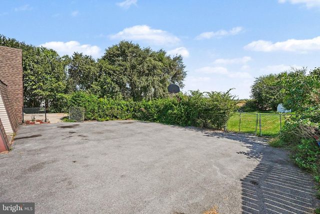 4521 FORT MCCORD RD, Chambersburg, PA 17202