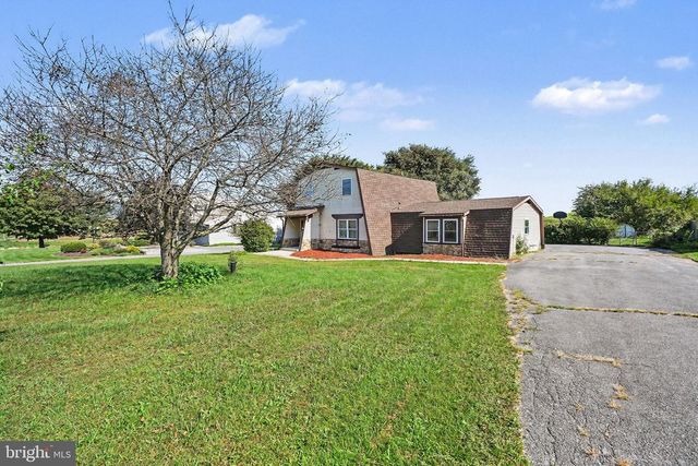 4521 FORT MCCORD RD, Chambersburg, PA 17202